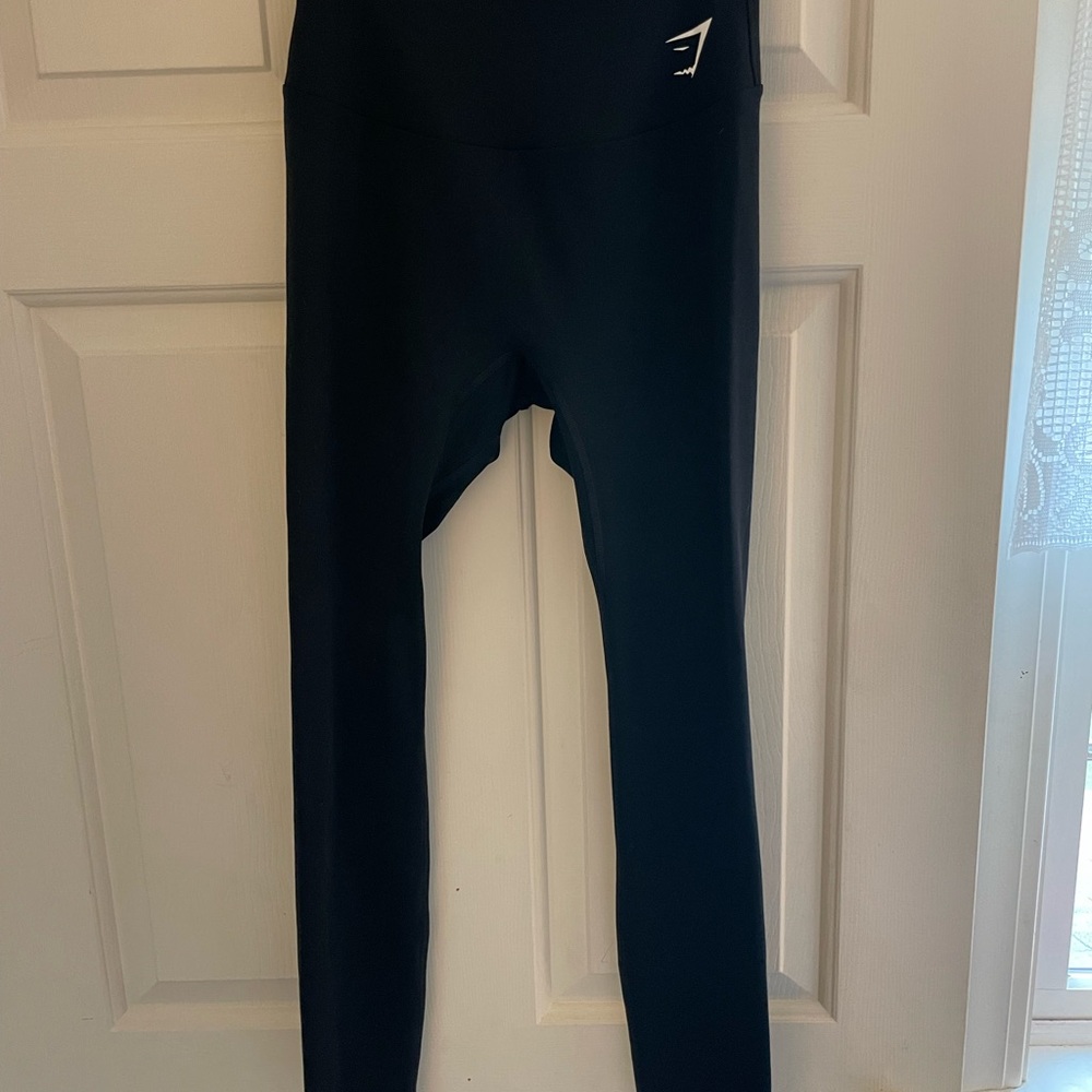 Gymshark Black Leggings - Medium